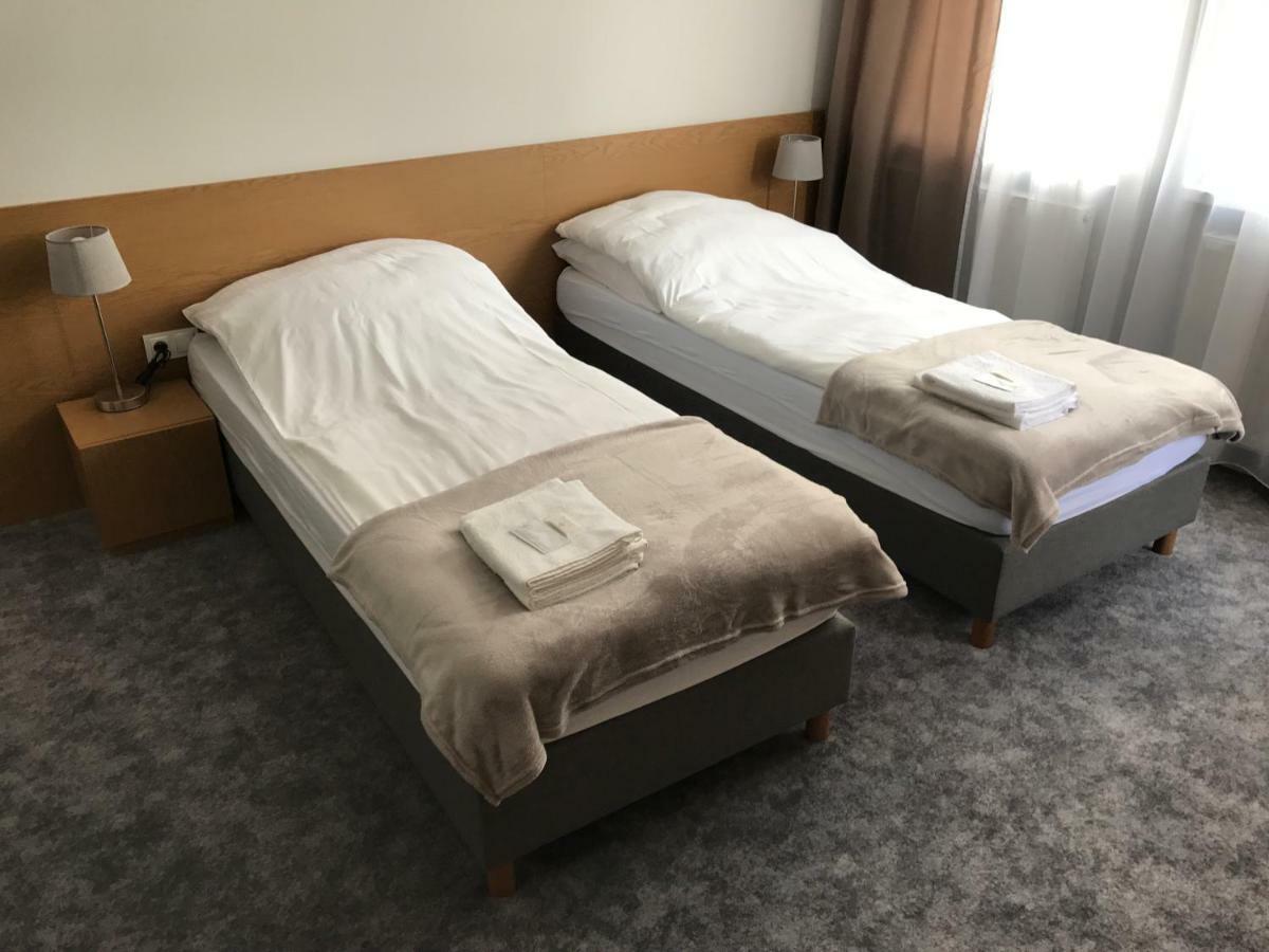 7 Rooms Mtp Poznań Kültér fotó
