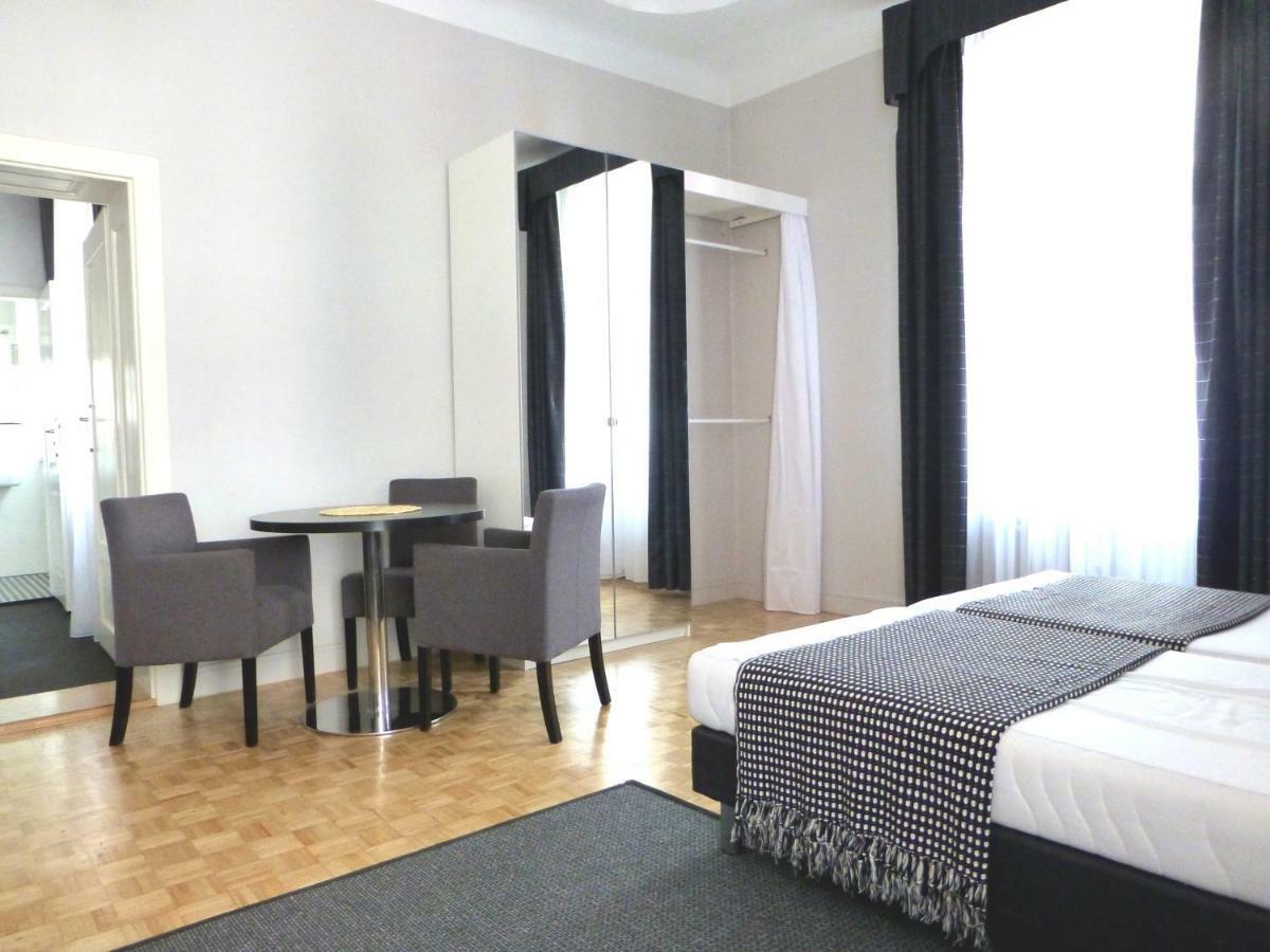 7 Rooms Mtp Poznań Kültér fotó